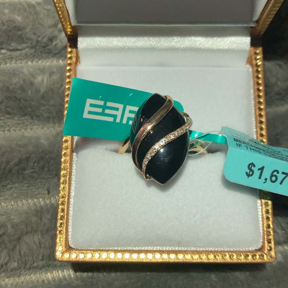 EFFY™️ 14KT Gold 7 carat Onyx Ring - Picture 4 of 7